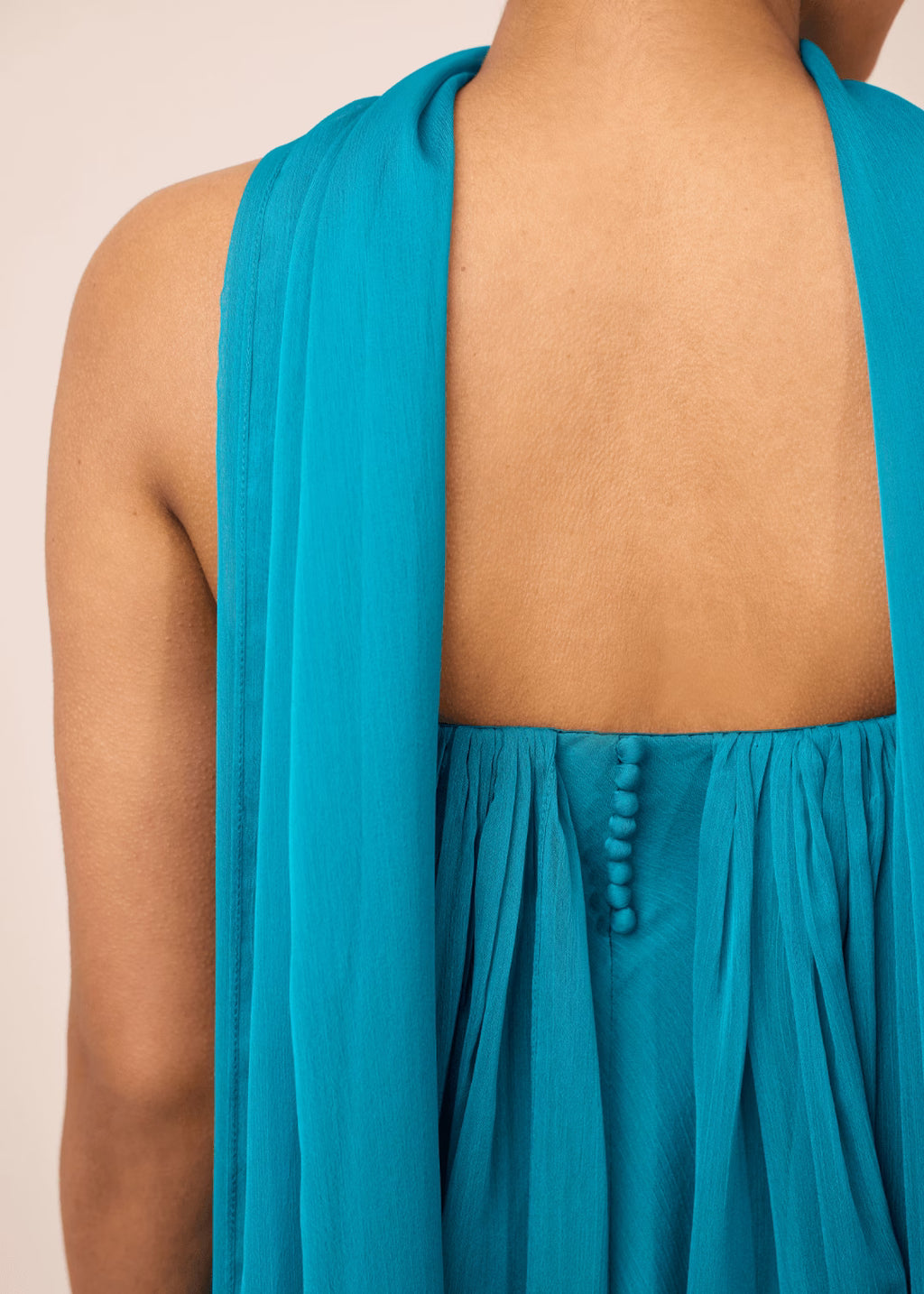 Noor Gown